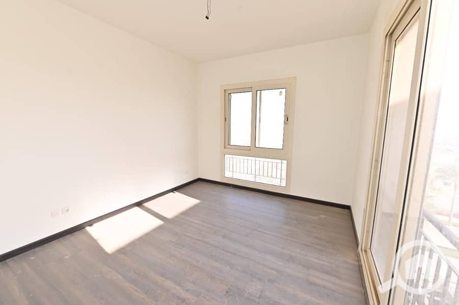 8 8e9edfb2-b682-4029-a970-c2545708aea4. jpg