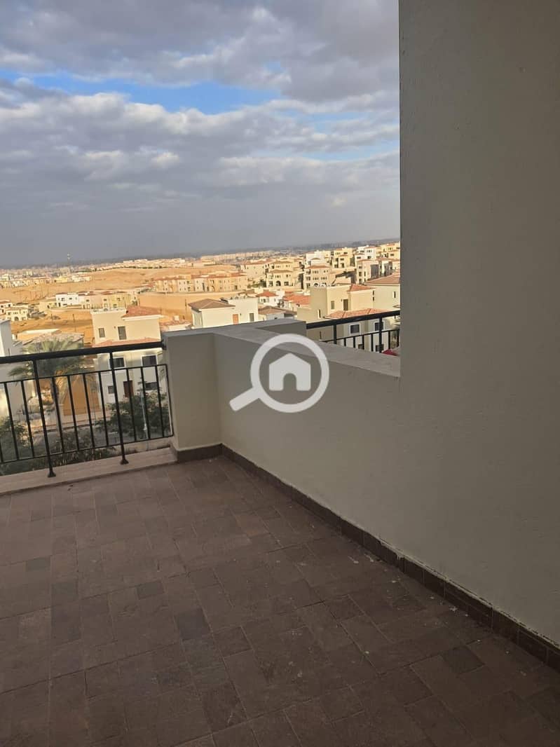 14 a83ab619-f5d1-40e4-9453-a2b164e85709. jpg