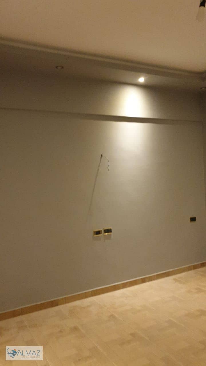 12 WhatsApp Image 2025-09-29 at 12.00. 32 PM. jpeg