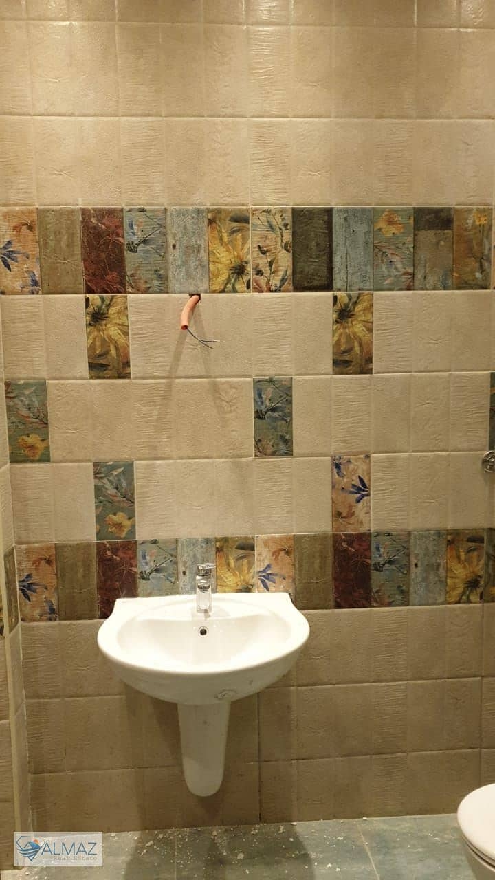 16 WhatsApp Image 2025-09-29 at 12.00. 40 PM. jpeg