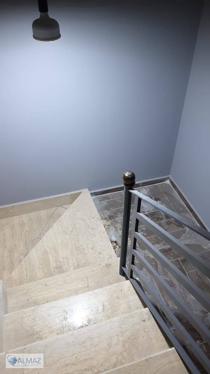 25 WhatsApp Image 2025-09-29 at 12.01. 02 PM. jpeg