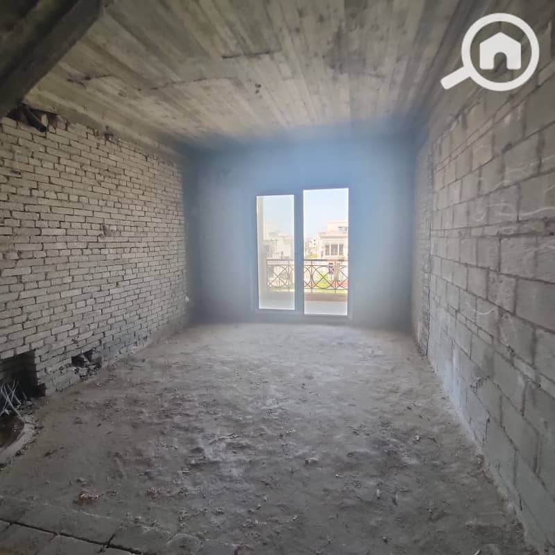 15 ae836651-590f-46f3-b037-774dc2235d0f. jpg