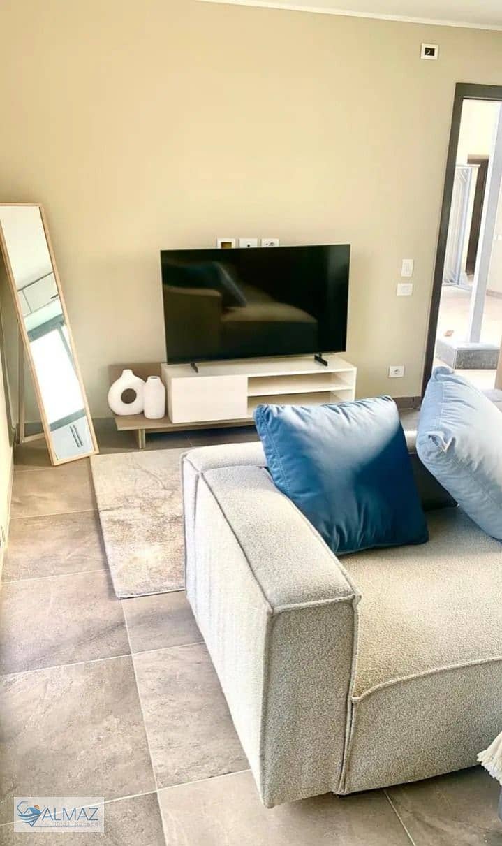 4 WhatsApp Image 2025-09-10 at 2.25. 49 PM (2). jpeg