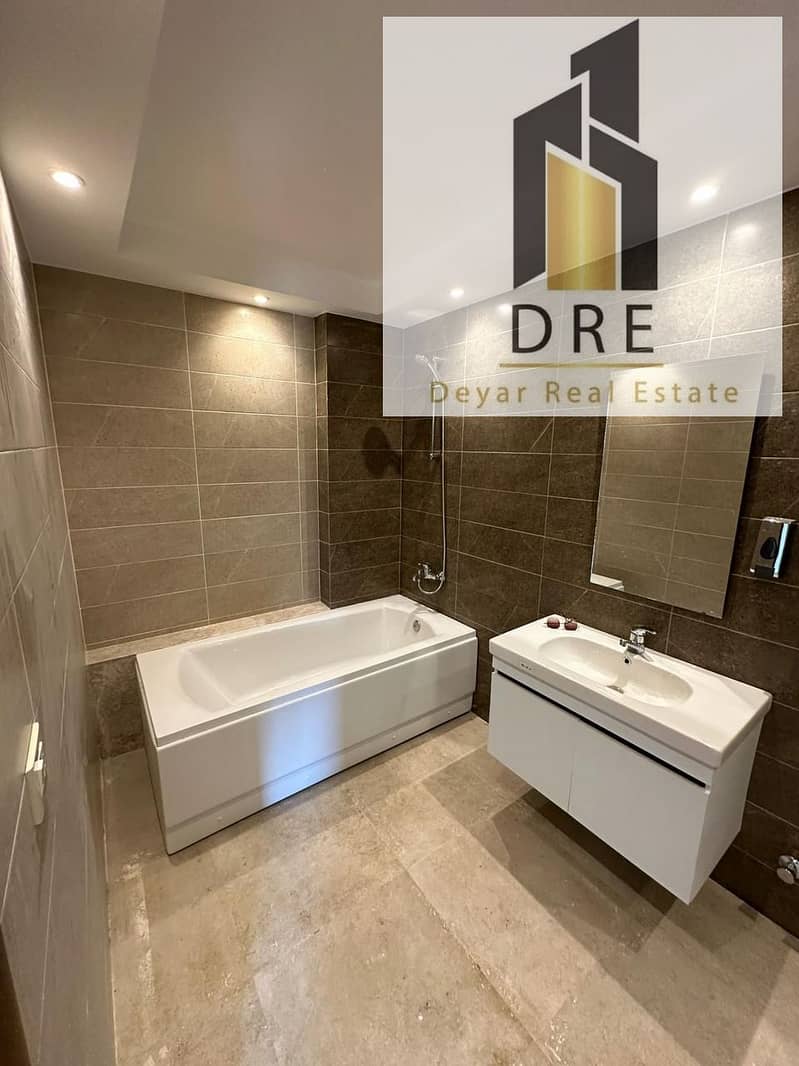 5 9d467a8e-9372-4829-bb62-191001c4a03e. jpg