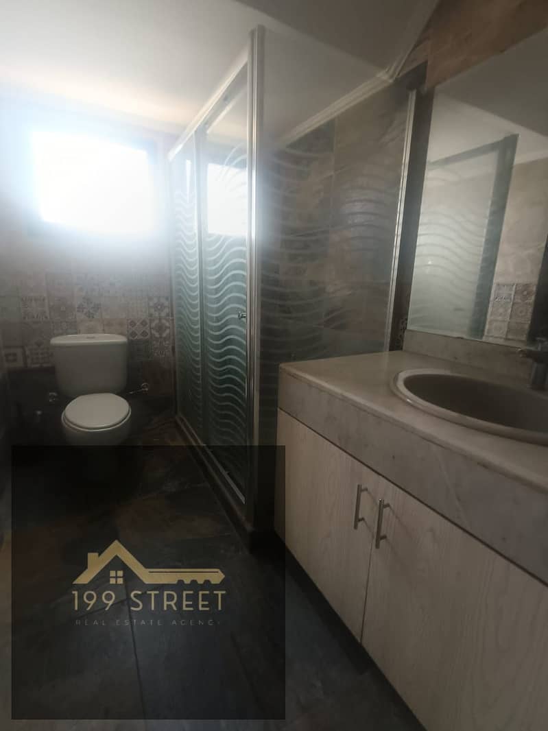 6 WhatsApp Image 2025-10-23 at 10.58. 36-2. jpeg