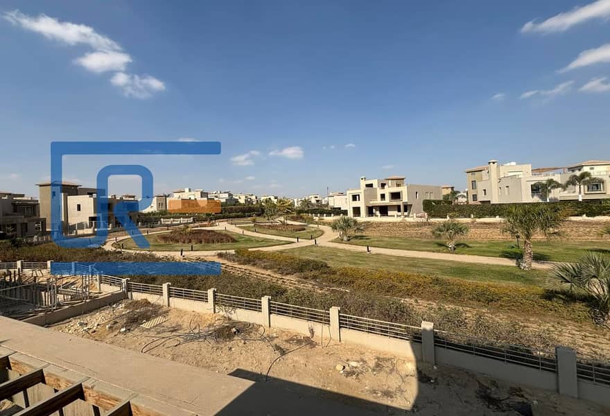 9 cb78ca75-2658-472c-96d9-60e0d58f2d27. jpg