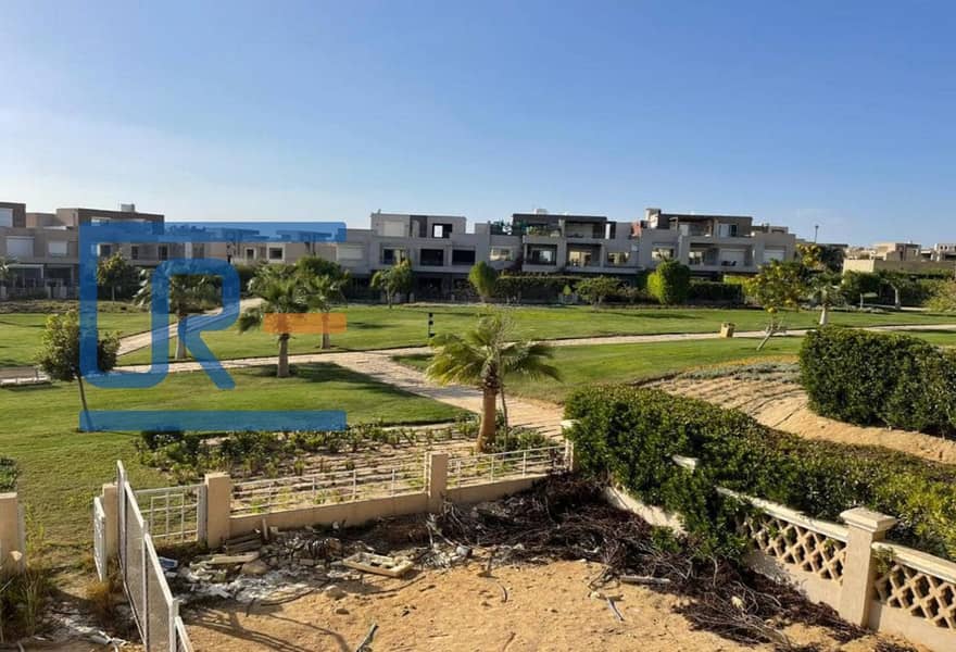 11 fea5063a-ef27-4c9d-a94e-bd44626dee6b. jpg