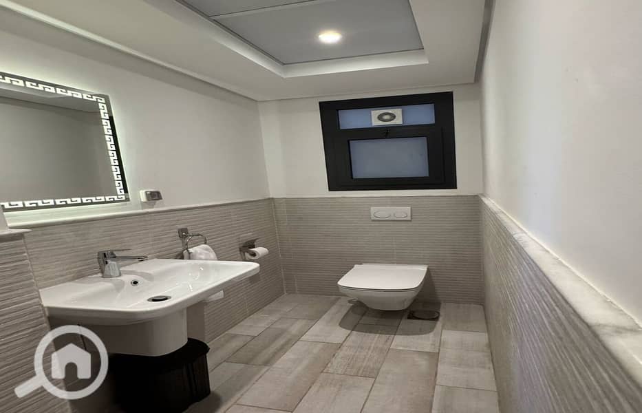 7 IMG-20251030-WA0175. jpg