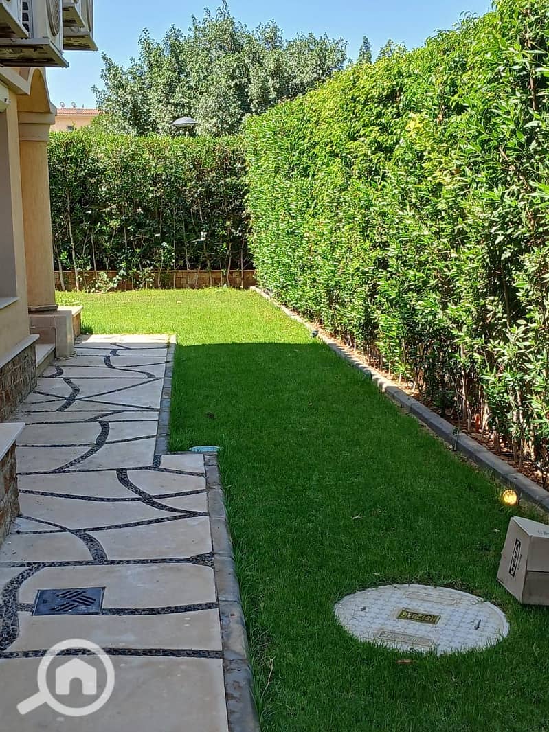 18 0600d3e5-97f2-48a4-b401-4a1884562cc5. jpeg