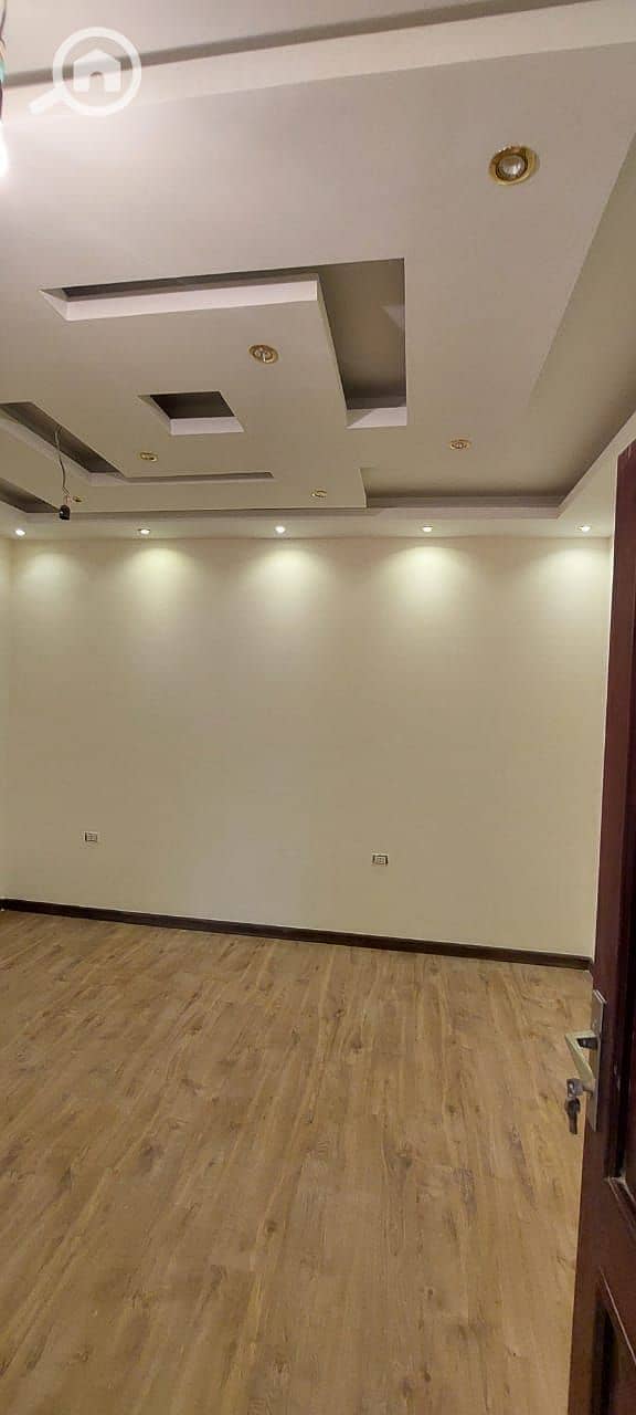 27 8336285c-149c-4bcd-b3e4-6f224cae4853. jpg