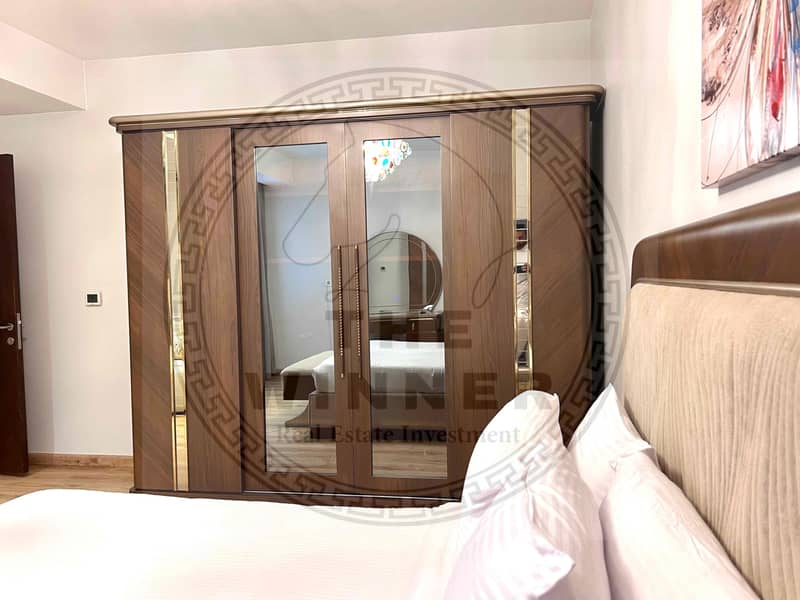 10 90b94519-5cce-418c-91cb-57ad08884ae7. jpg