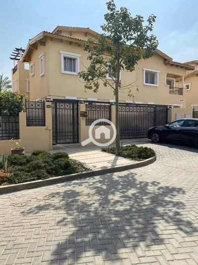 فیلا 3 غرف نوم للبيع في القاهرة الجديدة، القاهرة - IMG-20251030-WA0047. jpg