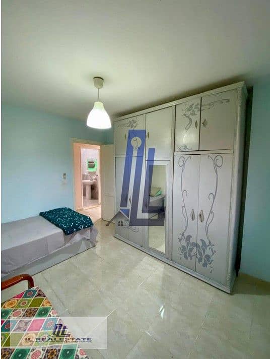 14 6902f13f1527c1761800511. jpg