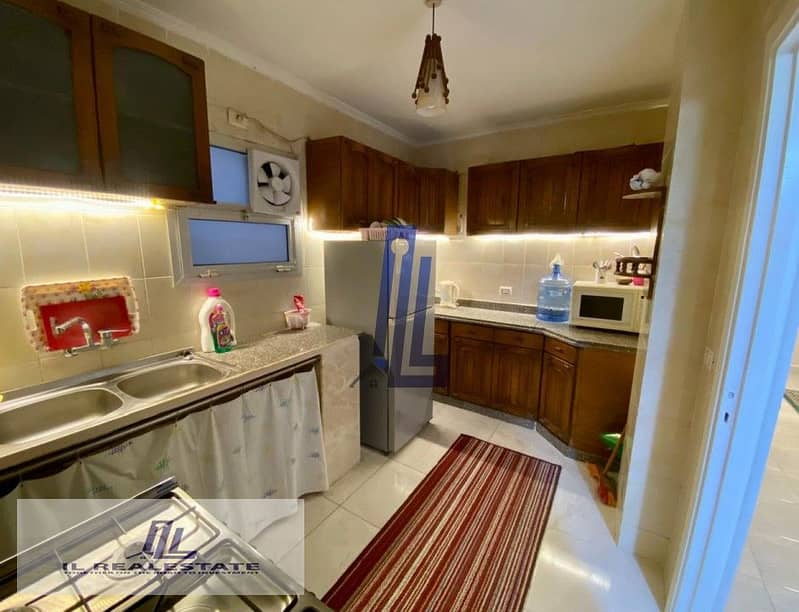 24 6902f140519291761800512. jpg