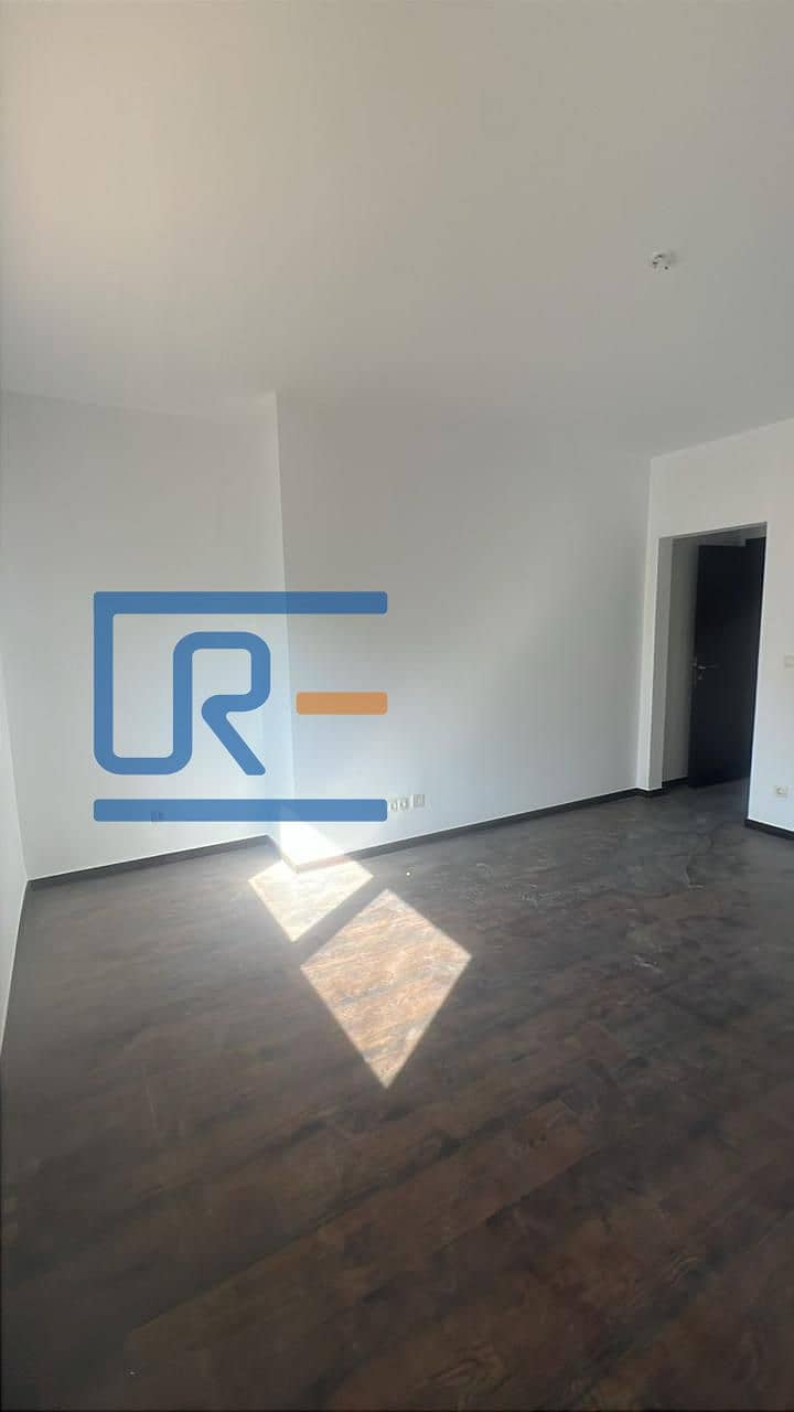 7 WhatsApp Image 2025-10-29 at 12.35. 35 PM (1). jpeg