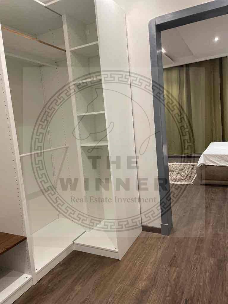 10 d17edc1c-8143-4ccc-a69e-29a16247e899. jpg