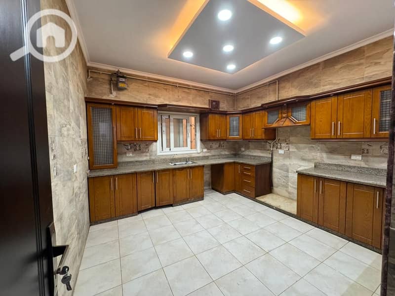 8 WhatsApp Image 2025-10-30 at 12.33. 40 PM (5). jpeg