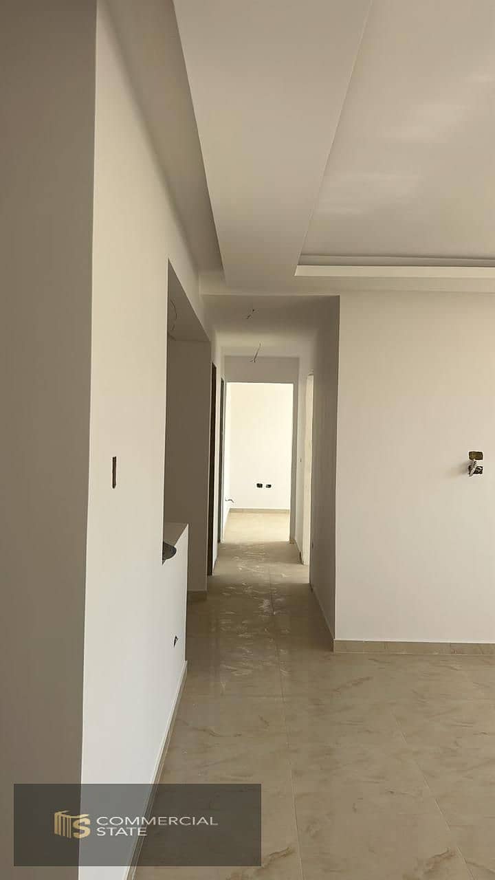 3 WhatsApp Image 2025-10-30 at 11.58. 01_224a0237. jpg