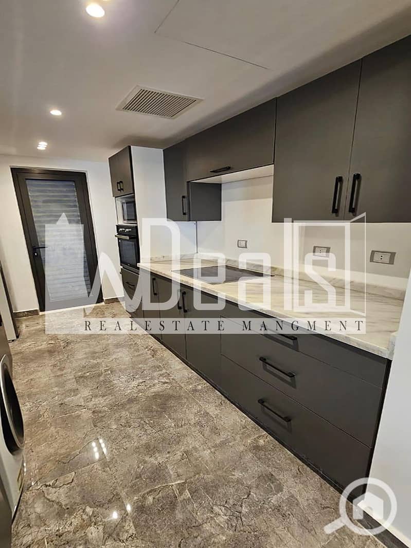 10 WhatsApp Image 2025-10-08 at 6.14. 05 PM. jpg