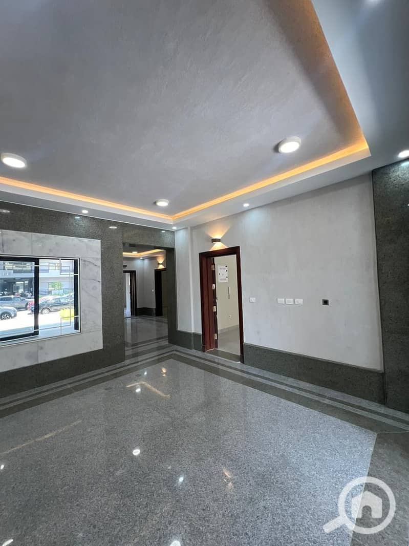 4 WhatsApp Image 2025-10-16 at 1.35. 34 PM (1). jpeg