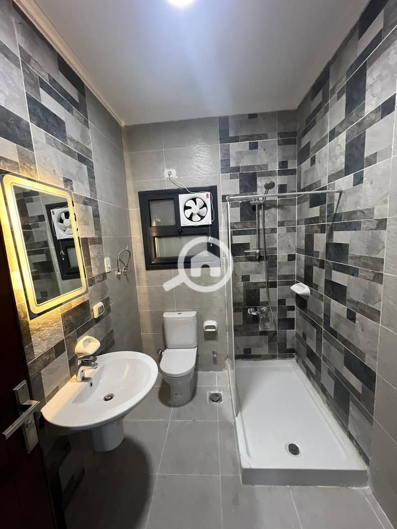 7 WhatsApp Image 2025-10-16 at 1.35. 35 PM. jpeg