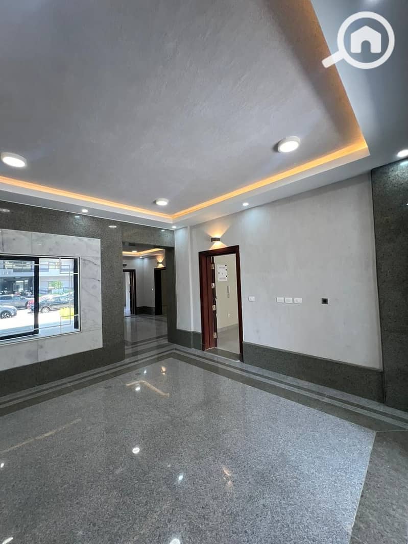 10 WhatsApp Image 2025-10-16 at 1.35. 34 PM (1). jpeg