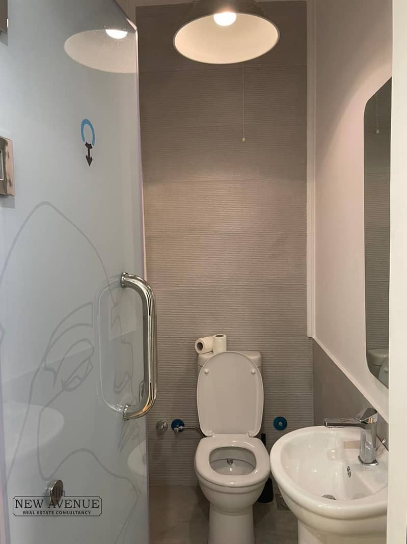 8 WhatsApp Image 2025-08-24 at 3.14. 06 PM. jpeg