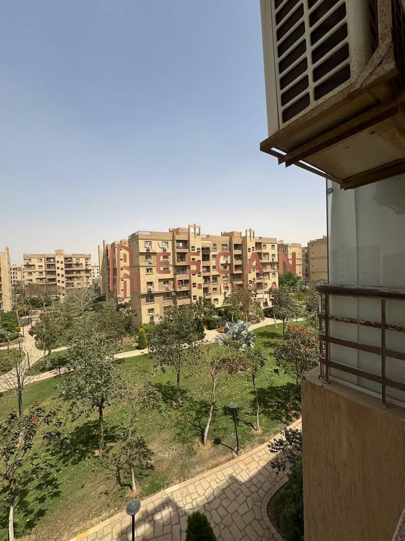 4 U353952 (55). jpeg