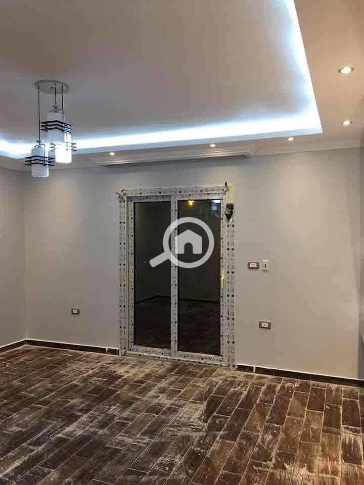 10 2e578662-7dd4-42f0-8438-b96ca54360dc. jpg