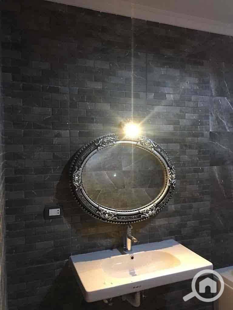 14 c280e297-24e6-4bb8-bdc4-1c26c4d4edf7. jpg