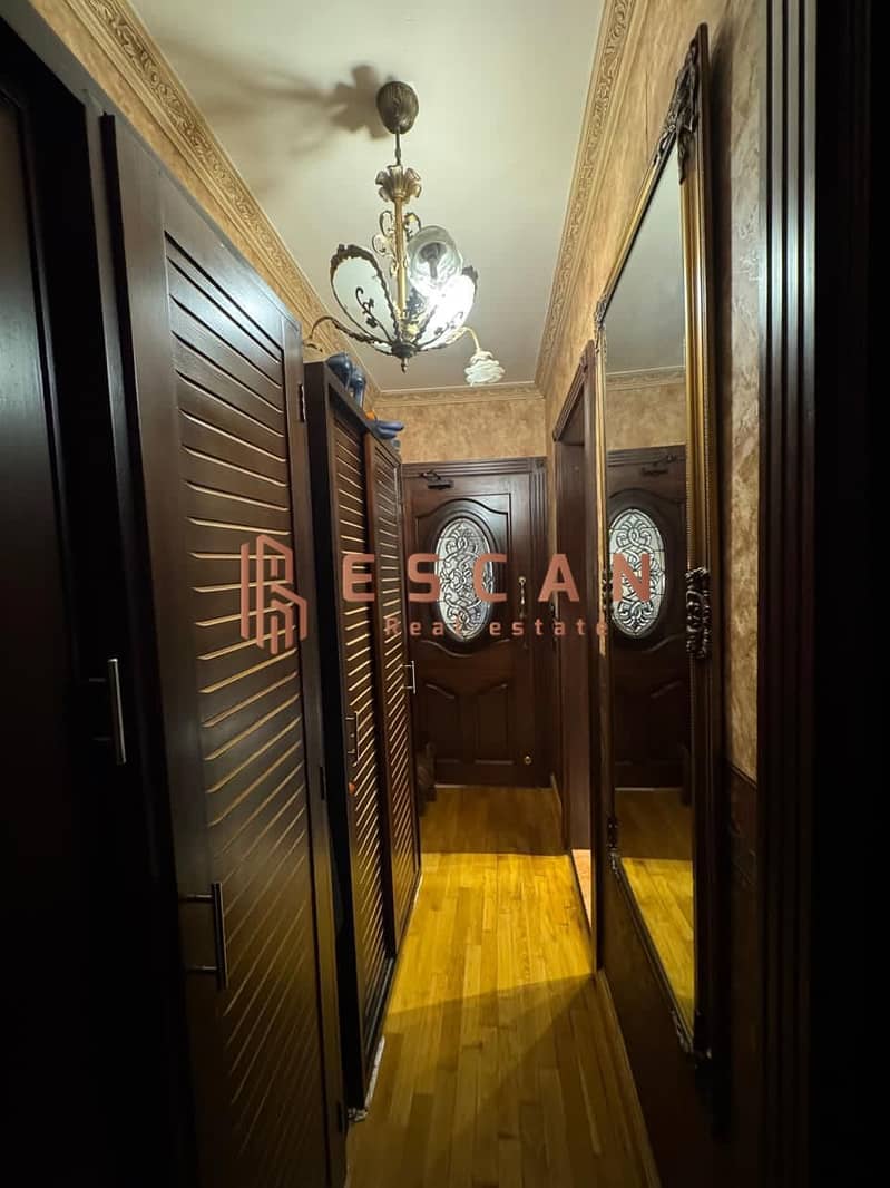 5 U353952 (47). jpeg