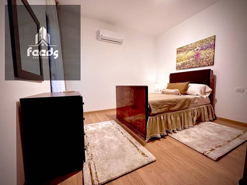 2 826d4b16-f5f2-417c-a8ca-a9189a91c7dd. jpg