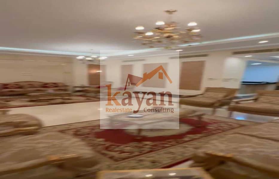 2 00a9b1ef-a99b-4c8c-95bd-f0e12b2d6f90. jpg