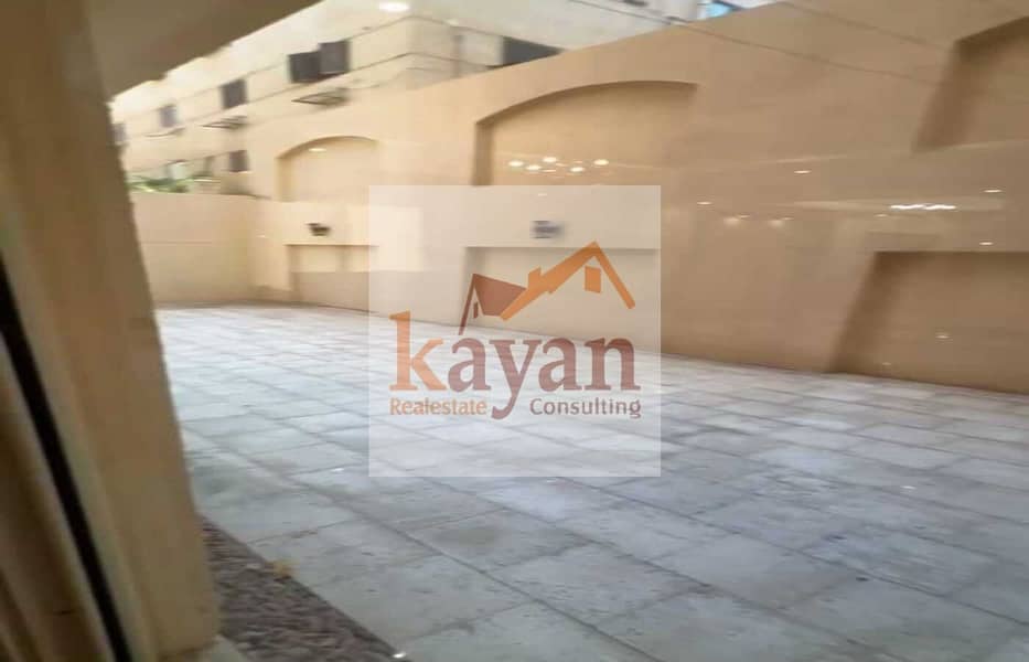 18 60efa0dc-49dc-436f-acb4-86a393f9bde9. jpg