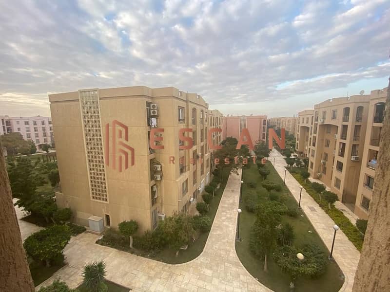 3 U611908 (10). jpeg