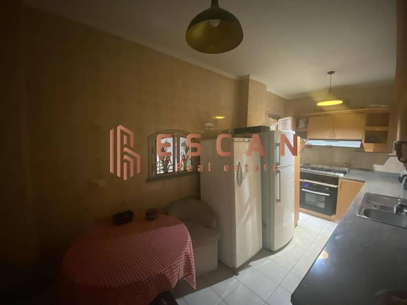 10 U611908 (7). jpeg