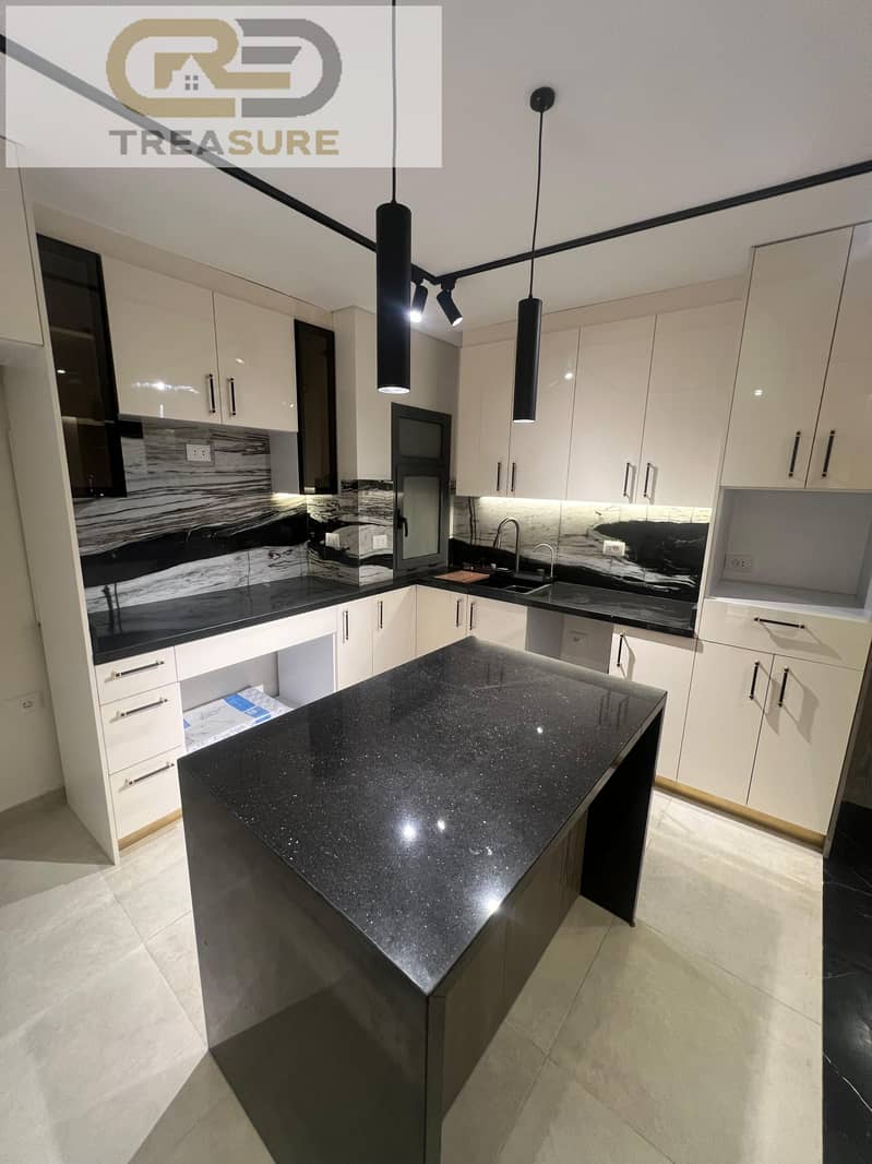 6 WhatsApp Image 2025-10-29 at 1.29. 07 PM (2). jpeg