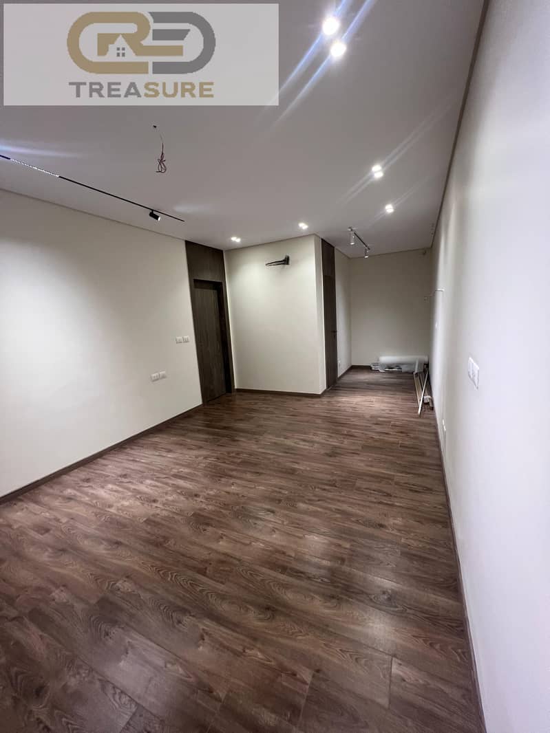 8 WhatsApp Image 2025-10-29 at 1.29. 11 PM. jpeg