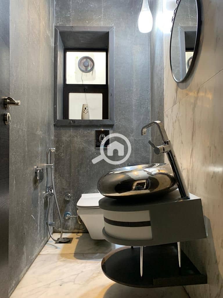 31 WhatsApp Image 2025-10-26 at 12.20. 16 PM (3). jpeg