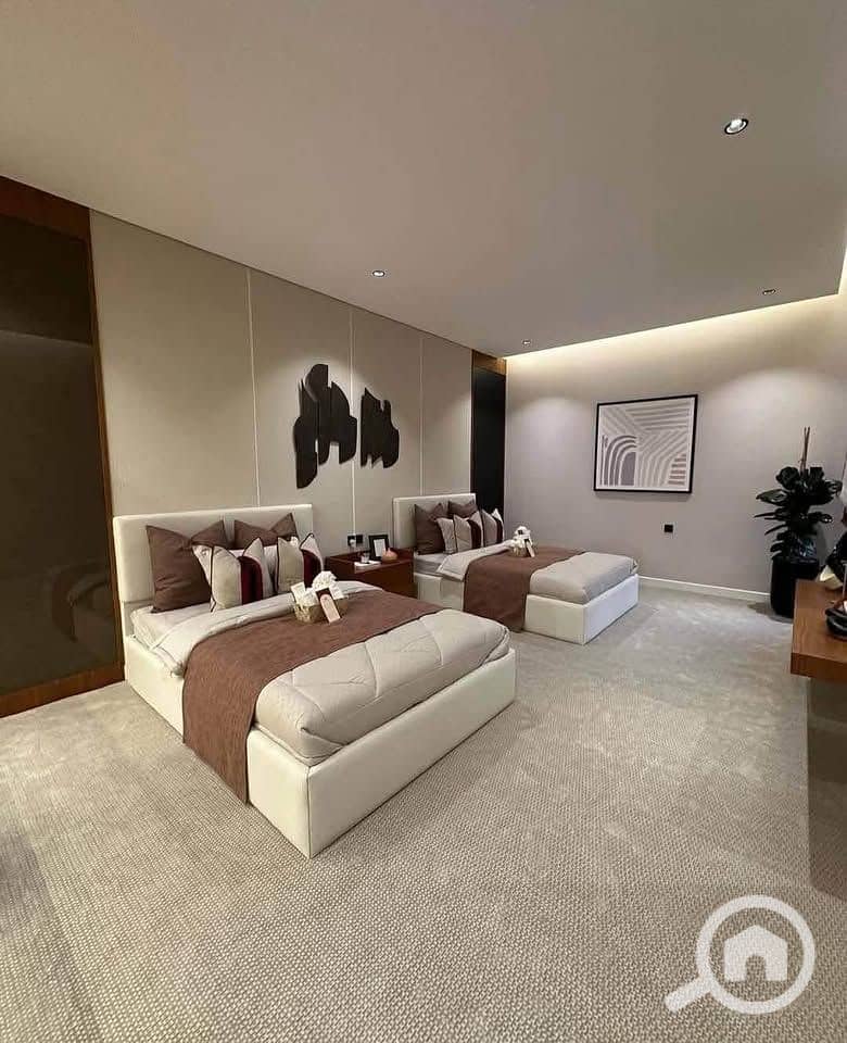 4 7c928d87-3806-48fa-a093-2860e492987b. jpg