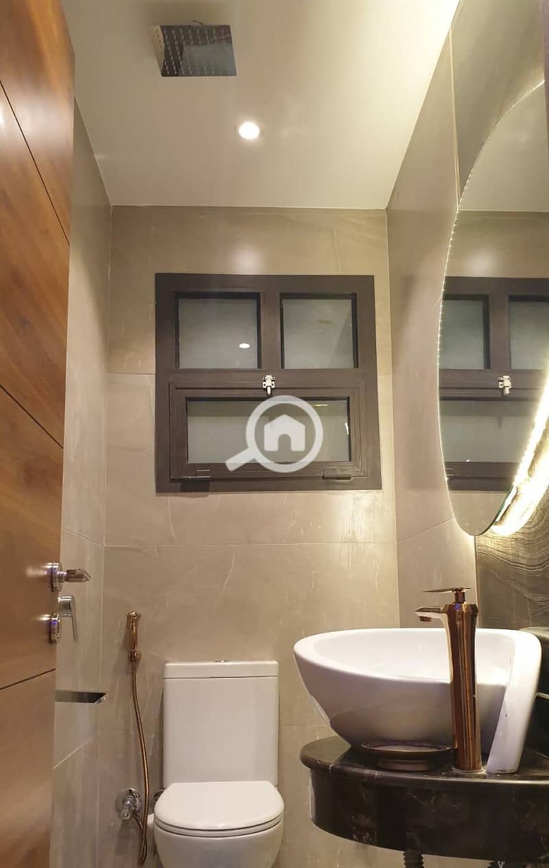 4 WhatsApp Image 2025-10-30 at 11.45. 48 AM. jpeg