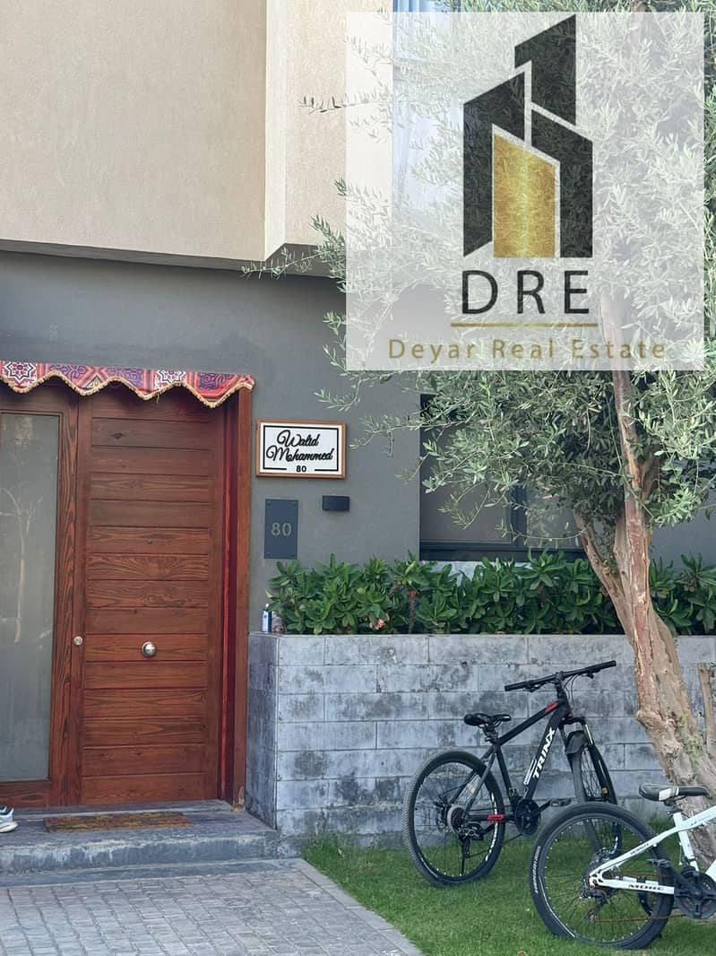 8 40fc8b0b-e231-4936-9581-3469953de8de. jpg