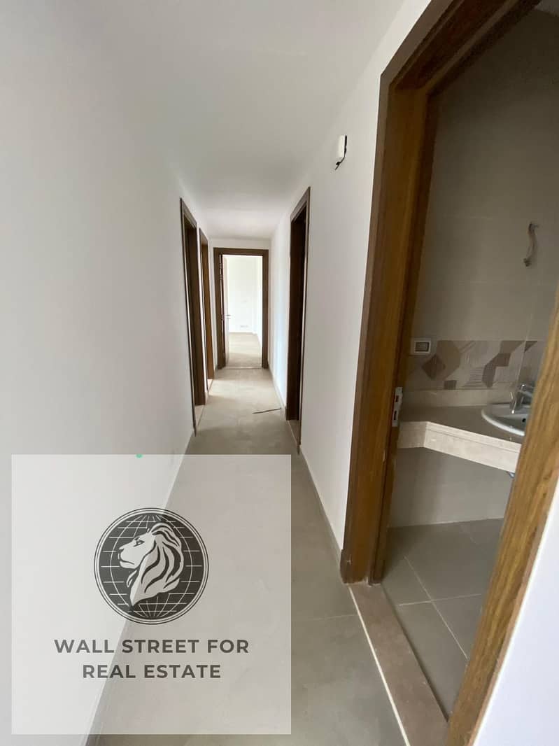 7 8ee4a35c-910c-4b63-b3b5-4e0a78c4f68e. jpg