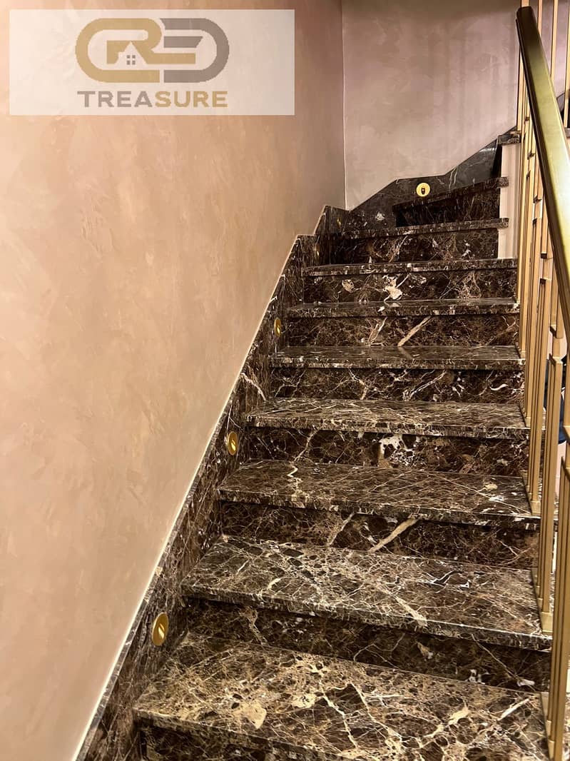 5 WhatsApp Image 2025-10-29 at 1.09. 13 PM (2). jpeg