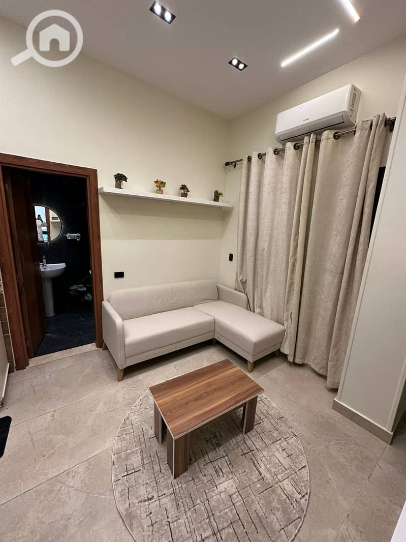 3 WhatsApp Image 2025-10-28 at 8.32. 42 PM (1). jpeg