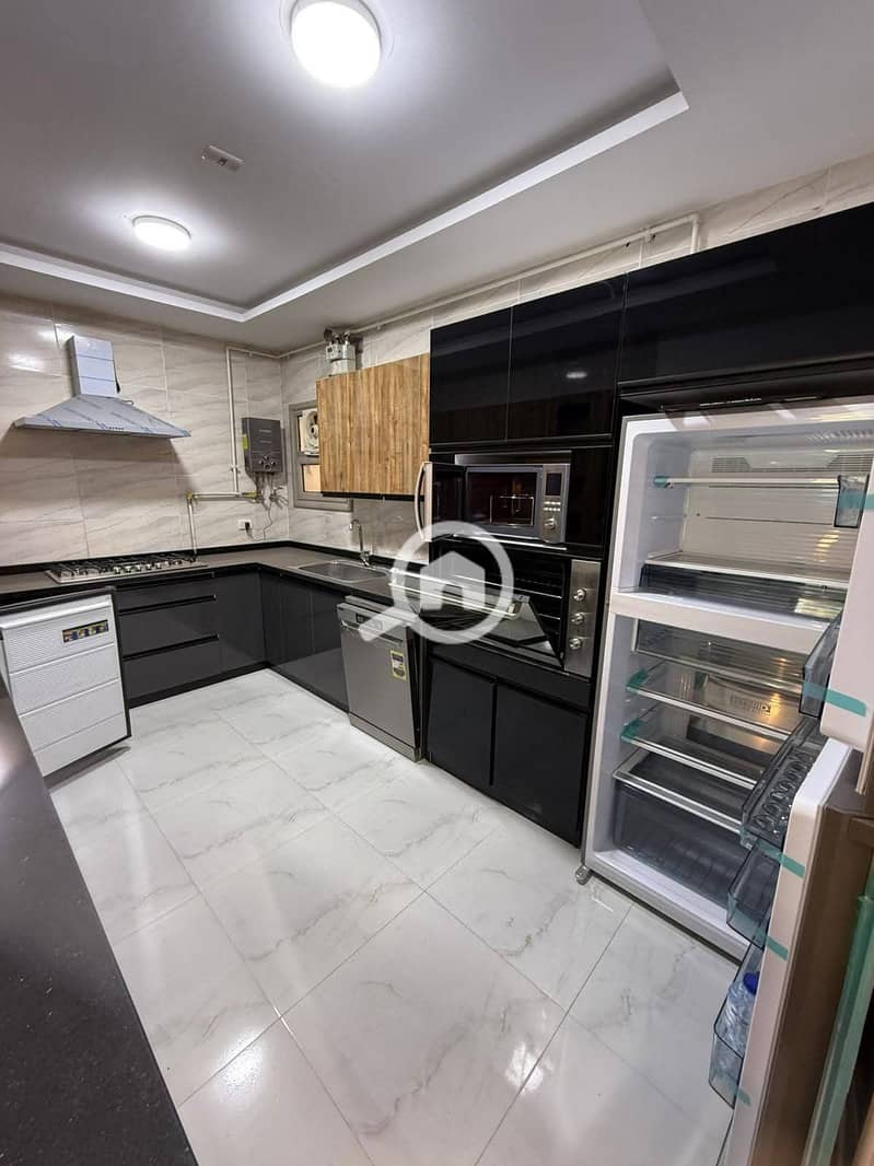 8 WhatsApp Image 2025-09-30 at 4.32. 56 AM. jpeg