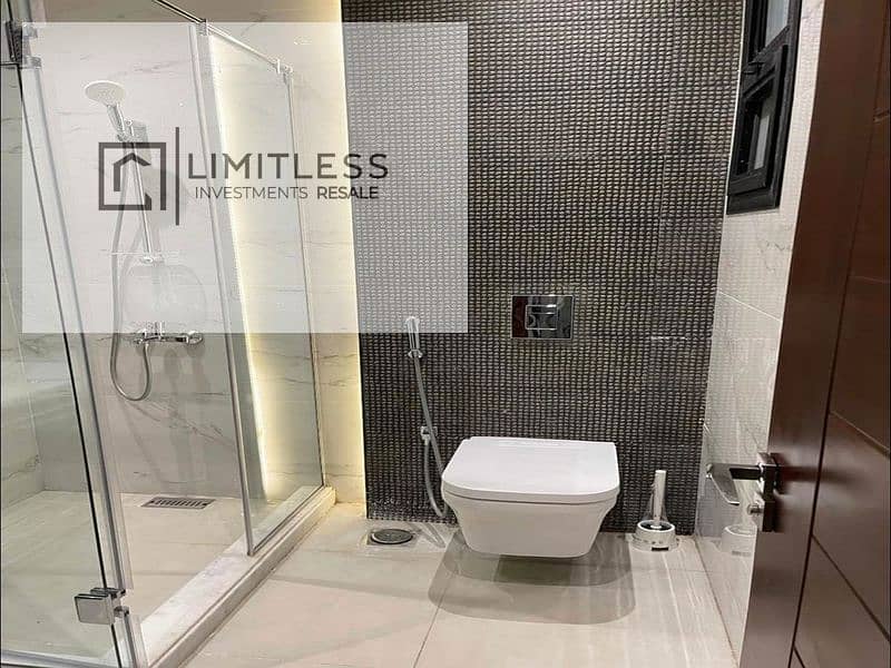 11 WhatsApp Image 2025-10-27 at 5.35. 44 PM (1)_800x600. jpg