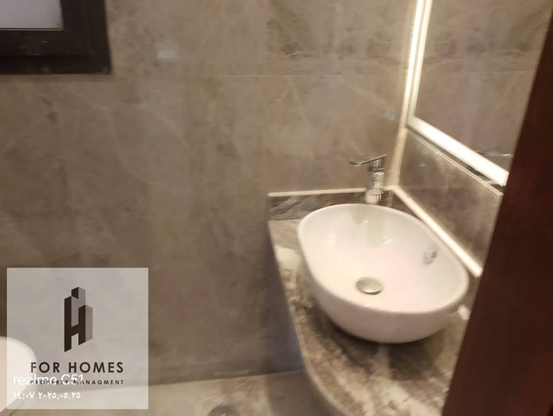 11 WhatsApp Image 2025-10-25 at 8.17. 53 PM. jpeg