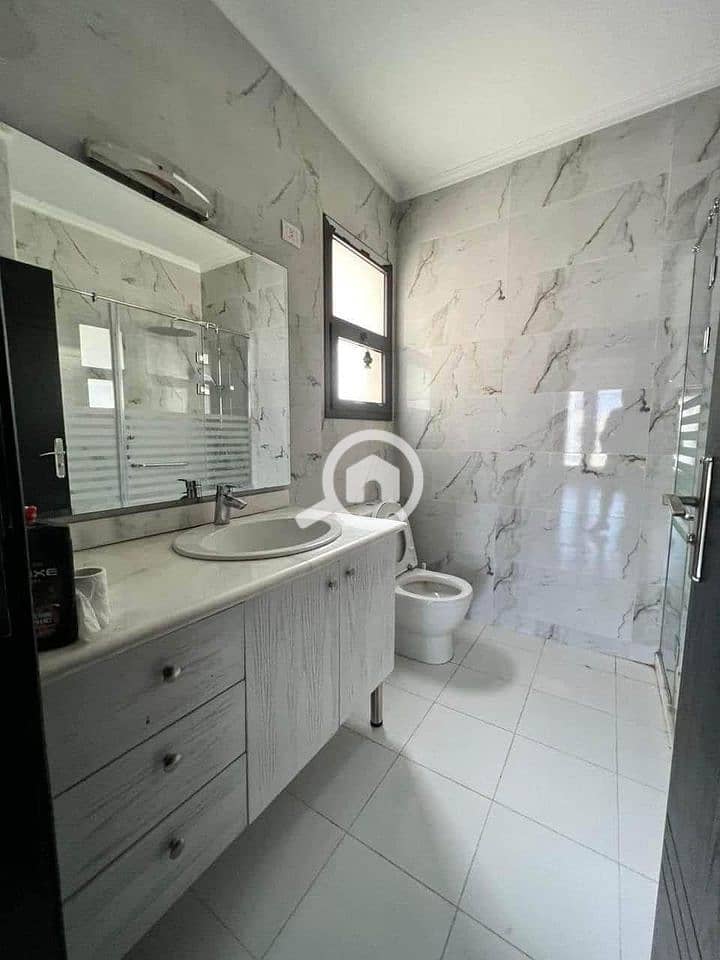 4 464731791_8677157272361694_1392820111296762030_n. jpg