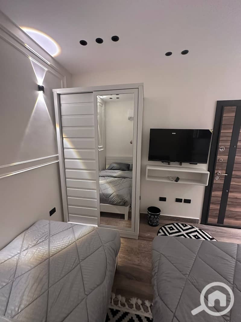 3 WhatsApp Image 2025-10-29 at 7.55. 11 PM (3). jpeg